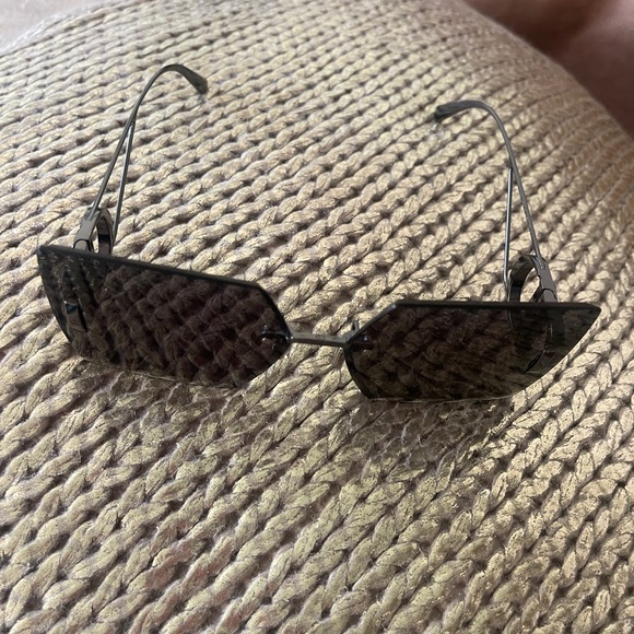 Dior 30 Montaigne S7U - Picture 10 of 12